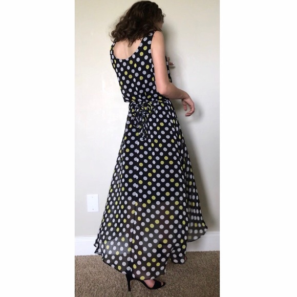 Mock Wrap Summer Dress - Picture 2 of 7